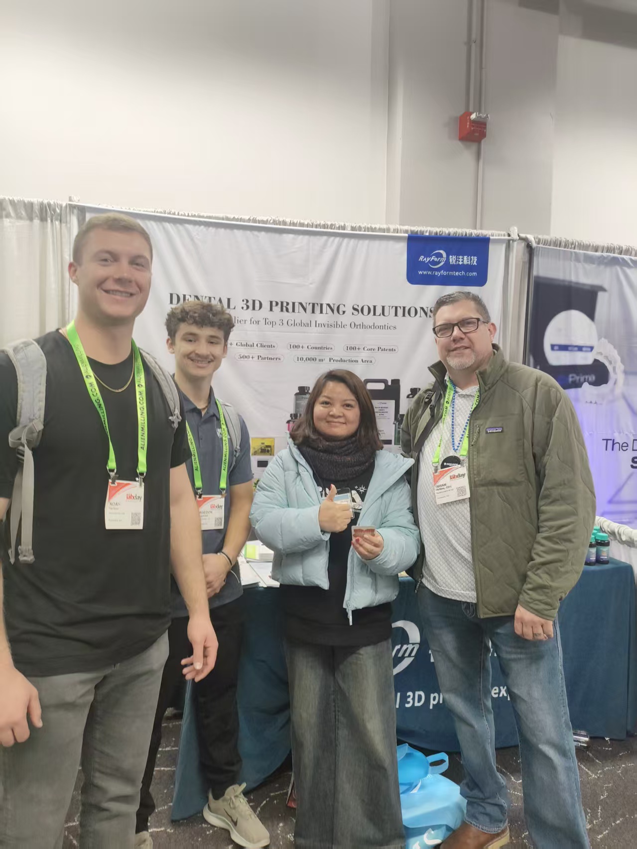 Rayform team and customer group photo at LMT Lab Day Chicago 2026 (8)