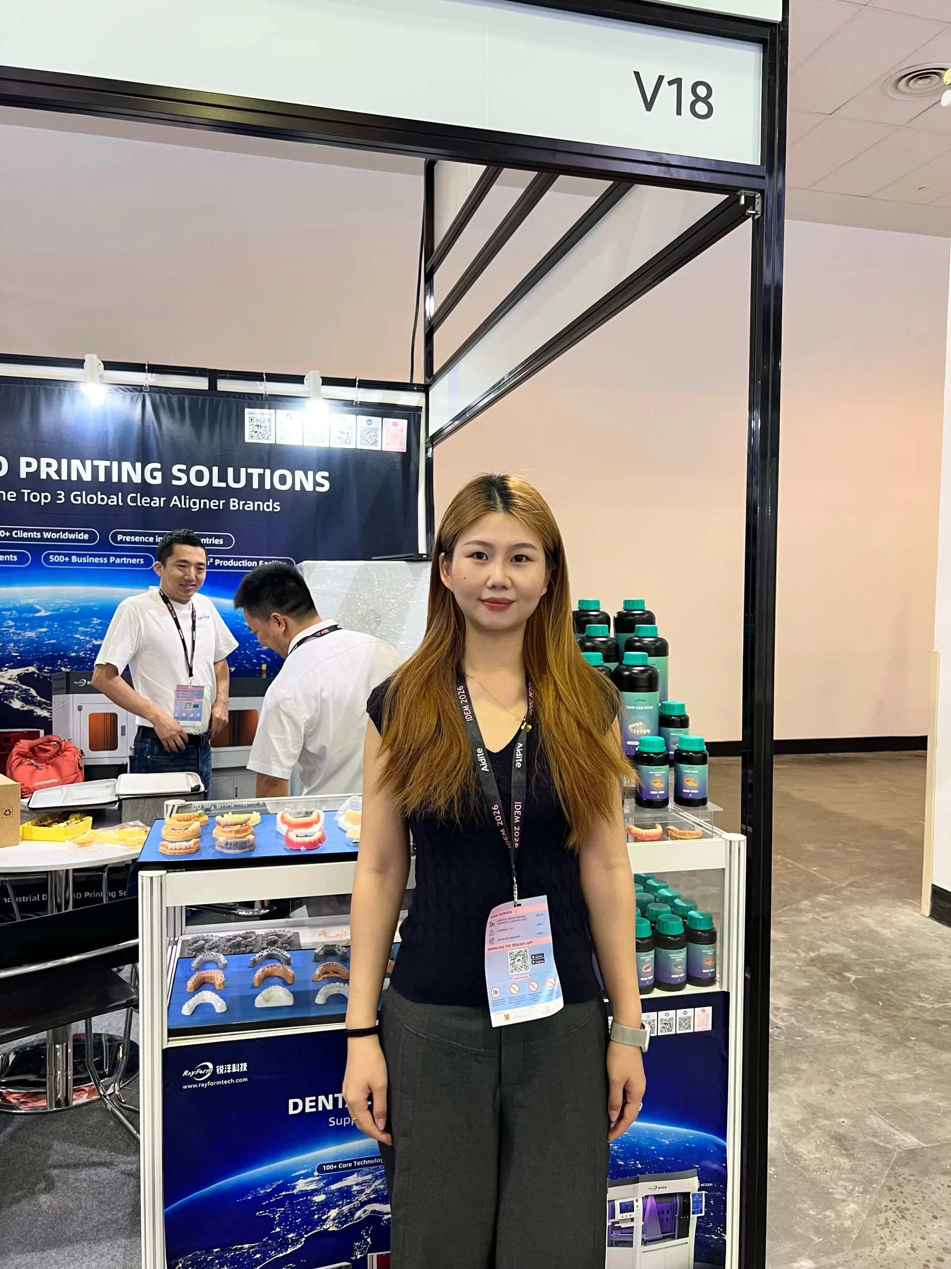 RayForm technical consultation with dental professionals at IDEM Singapore 2026