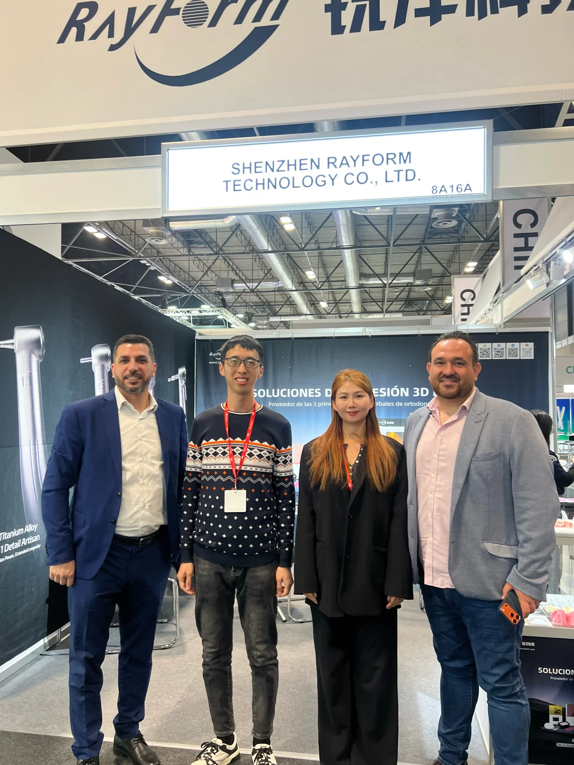 RayForm meeting dentists at IDEM 2026