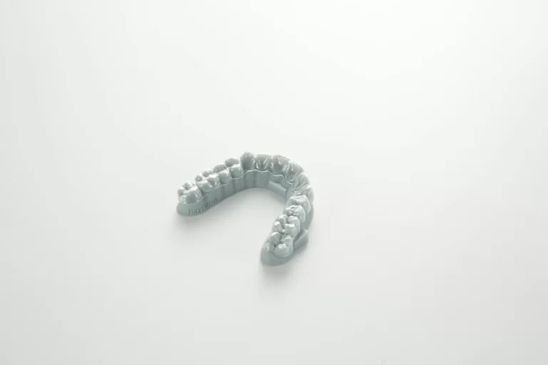 1783402447 dental model gray