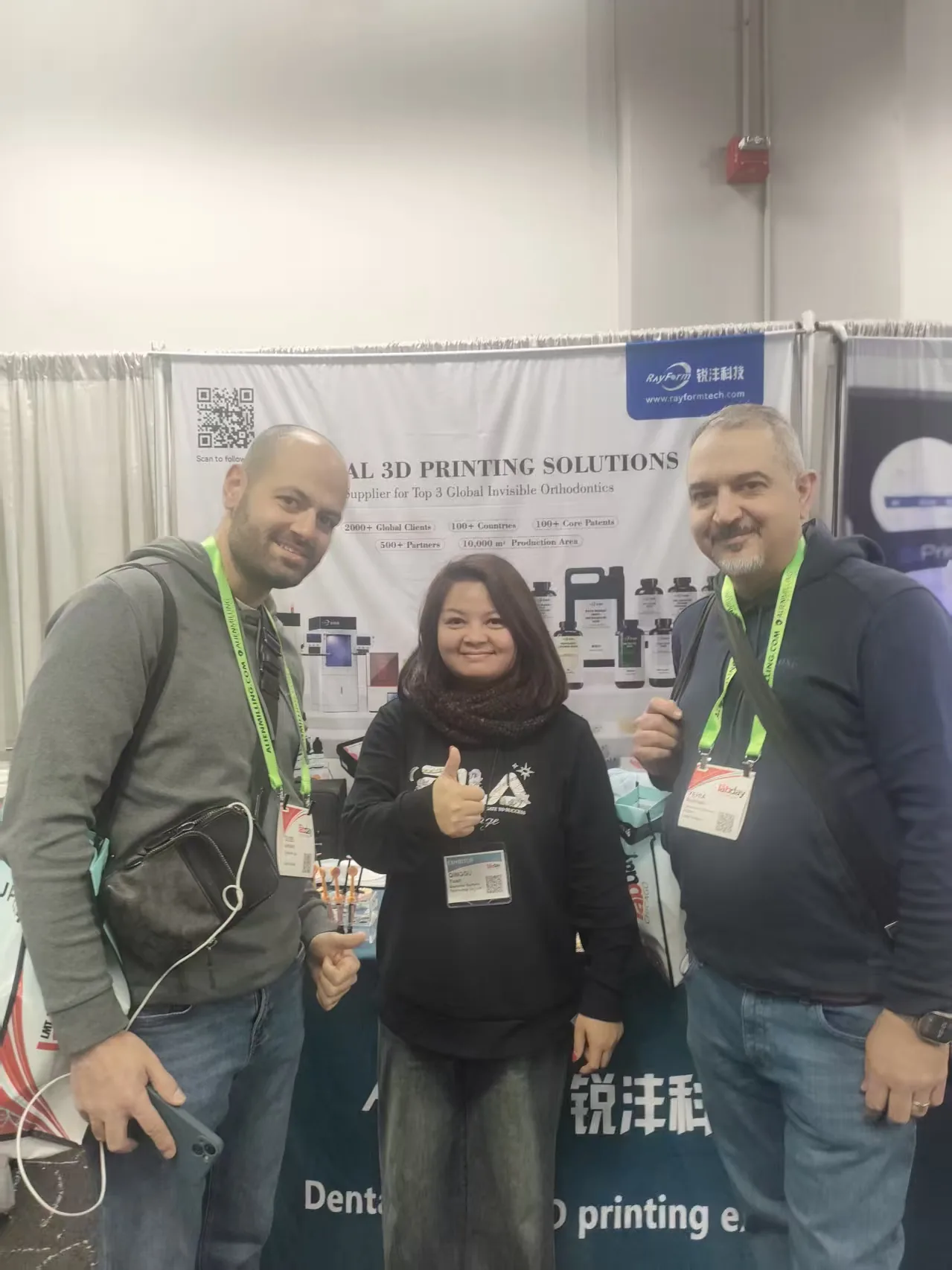 Rayform team and customer group photo at LMT Lab Day Chicago 2026 (6)